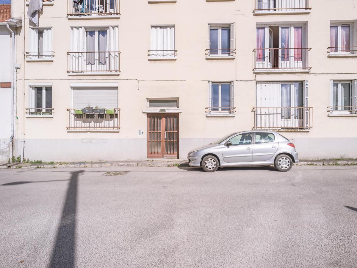 Le St Lambert Proche Cathedrale Parking Gratuit Apartamento Troyes Exterior foto